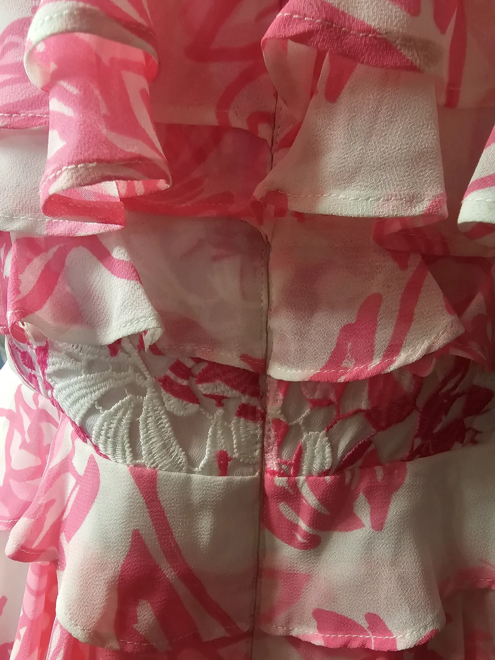 Lilly Pulitzer White Top with Pink Floral Ruffle Detail - Picture 7 of 8